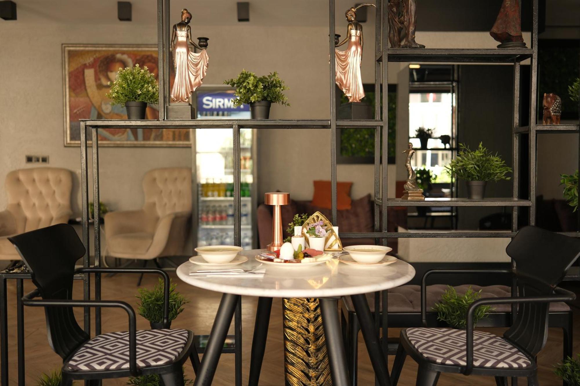 Mielo Lara Hotel Анталия Екстериор снимка